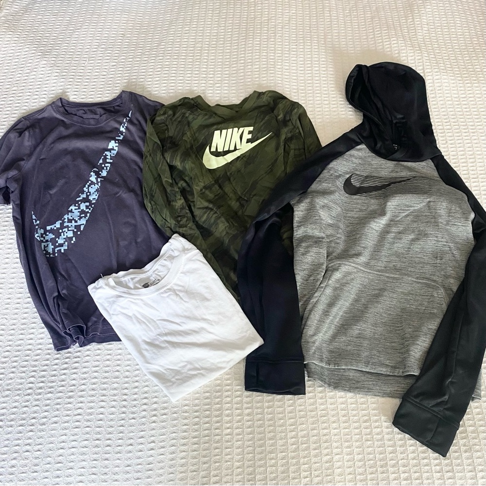 Youth XL Nike clothing bundle